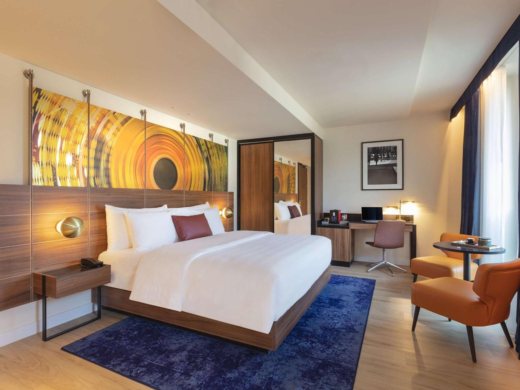 Pullman Budapest Exterior photo Deluxe room