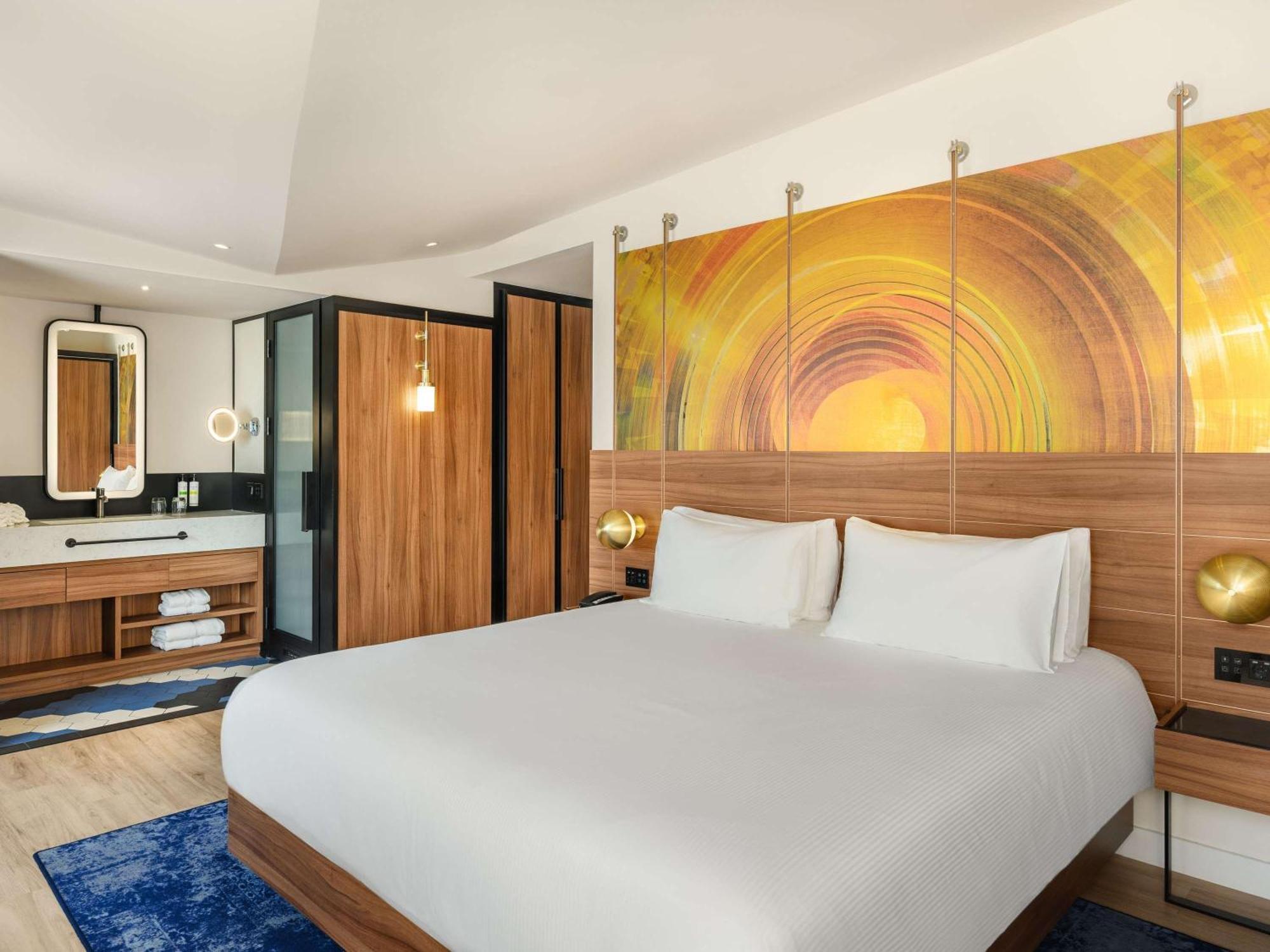 Pullman Budapest Exterior photo A bedroom at the hotel