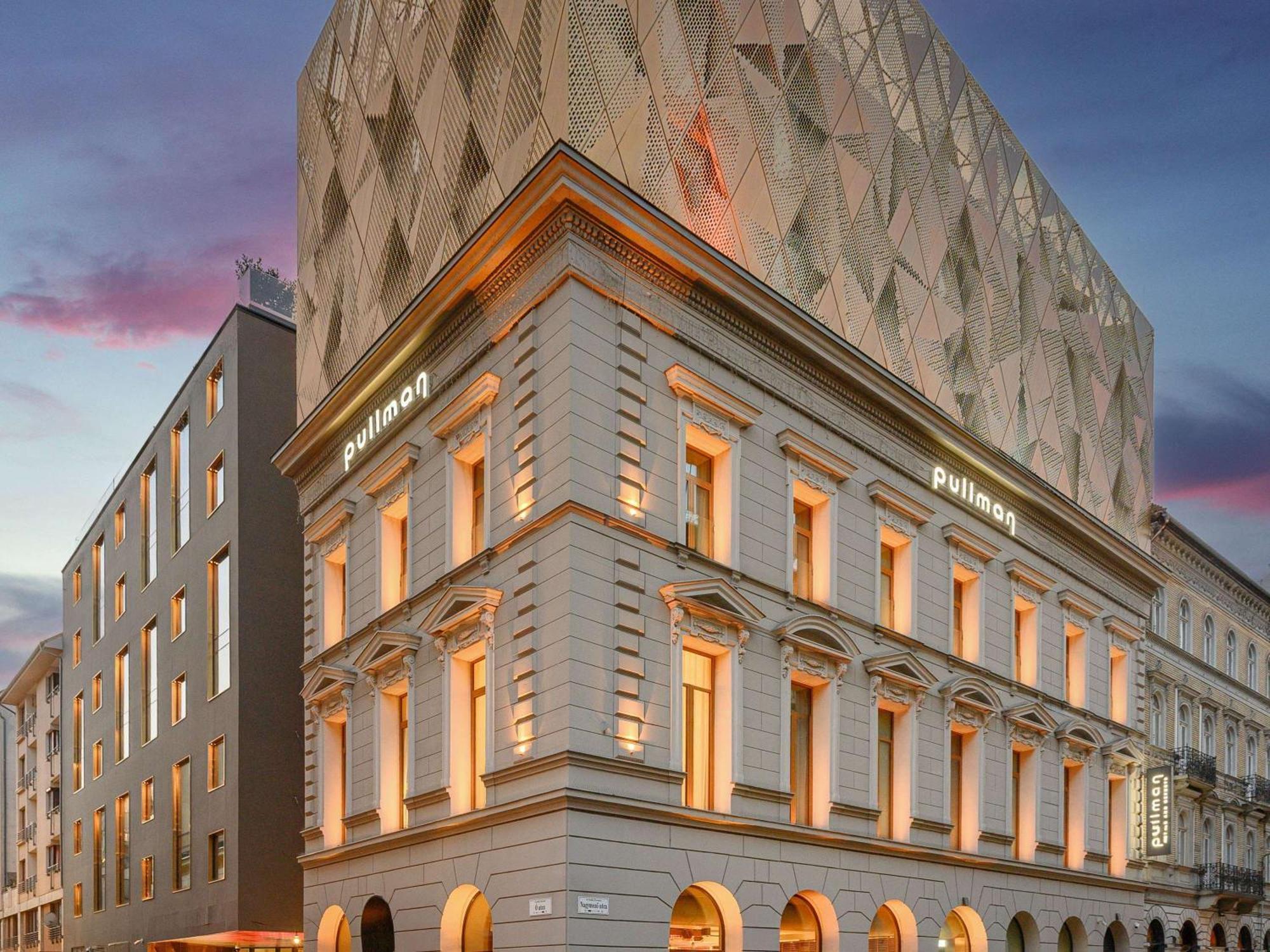 Pullman Budapest Exterior photo Pullman Berlin City
